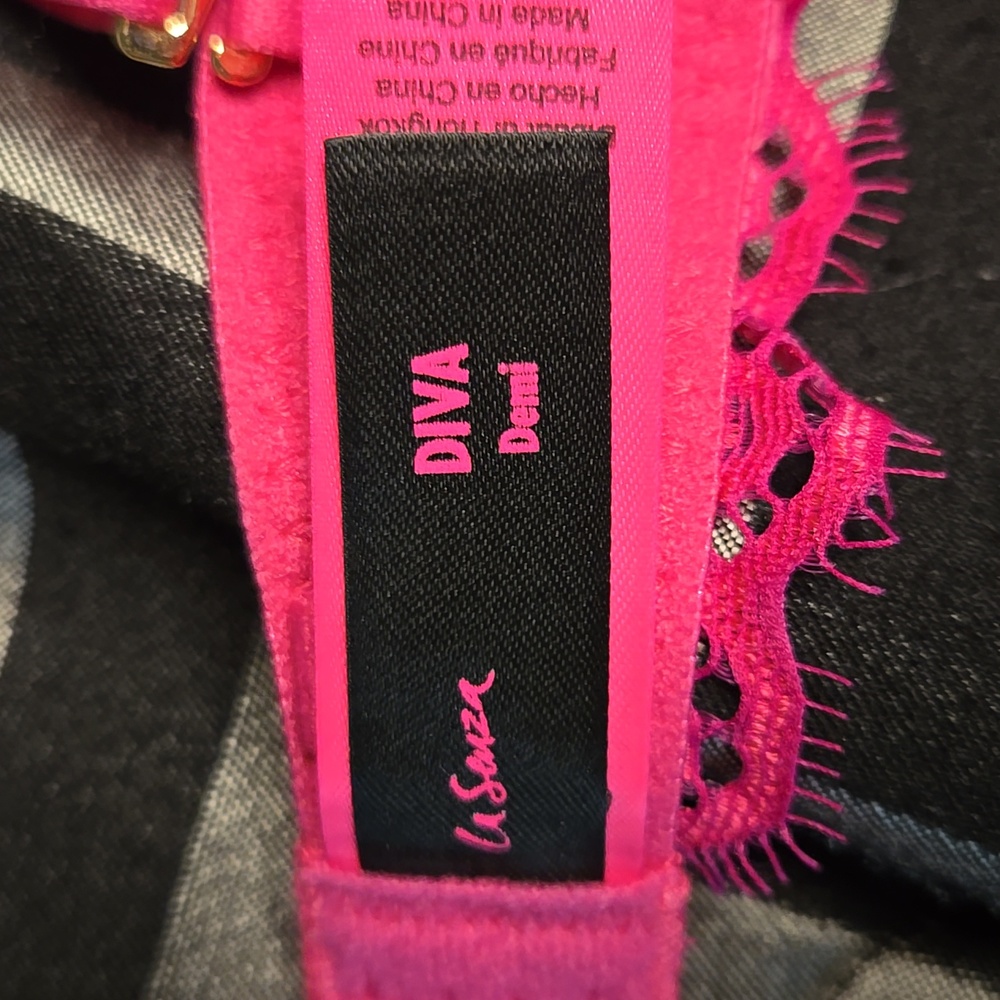 LaSenza PINK lace BRA 36A - Picture 3 of 10